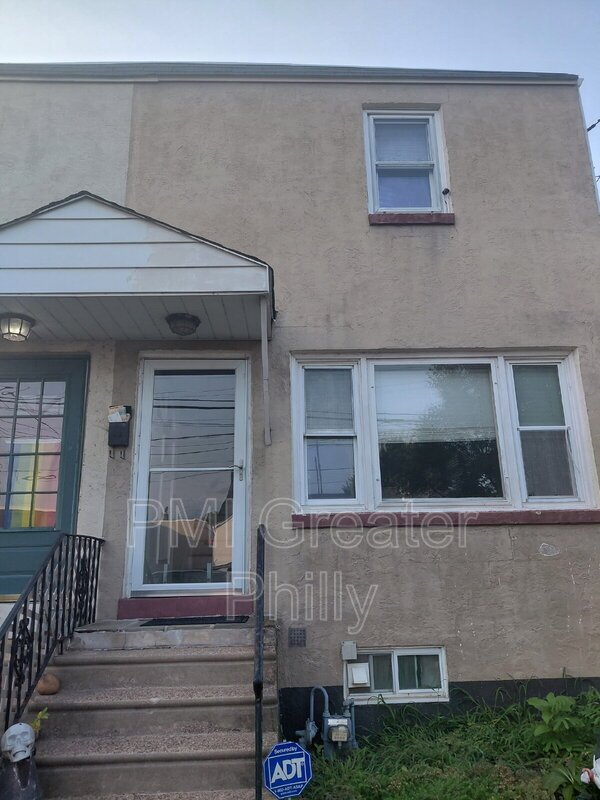 3 Bedroom Rental – 687 Mansion St, Bristol, PA, 19007